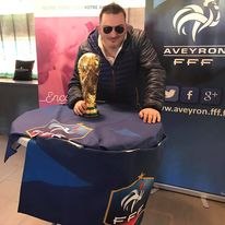 DENIS.V en soirée — 60162987_10219085431077651_3831481629738532864_o